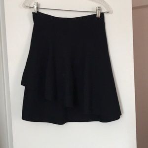 Knit tiered flowy mini skirt
